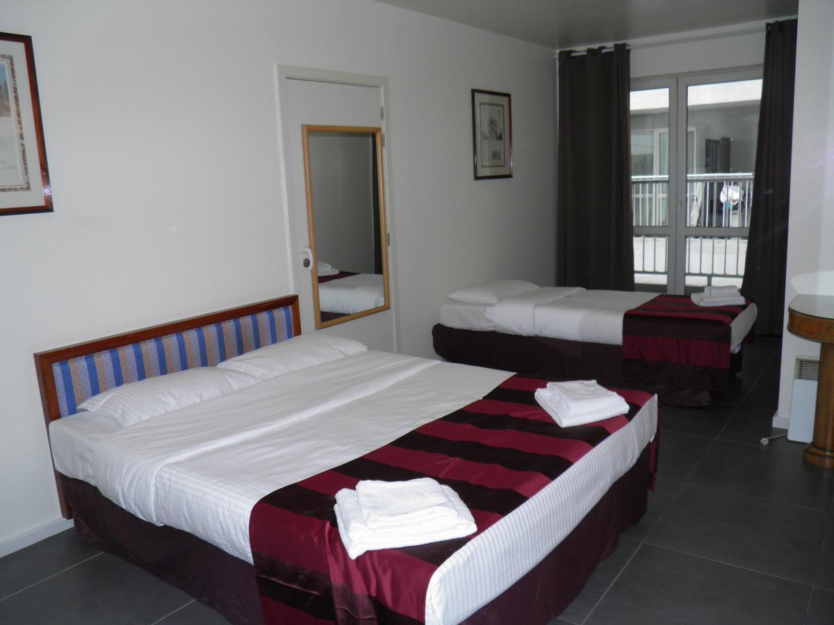 Holidays Apart-Hotel Anderlecht Екстериор снимка